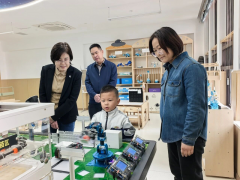 鞭策学校办理实现新突